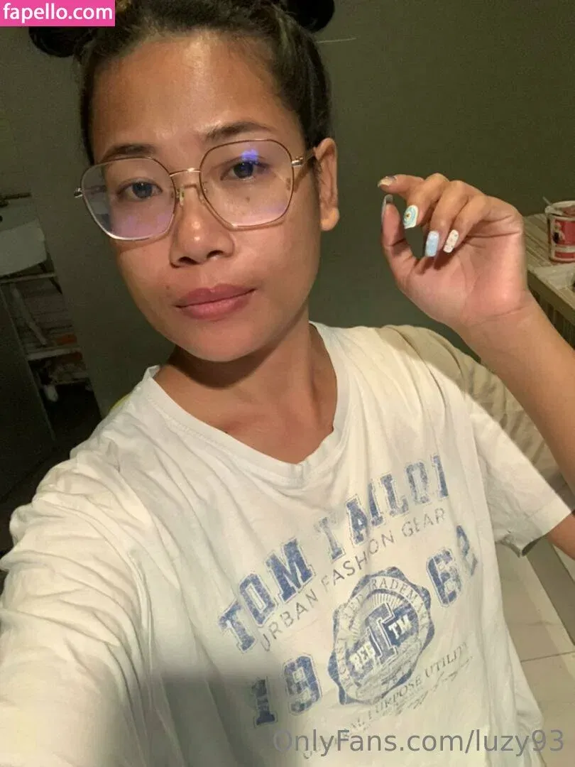 luzy93 Onlyfans Photo Gallery 