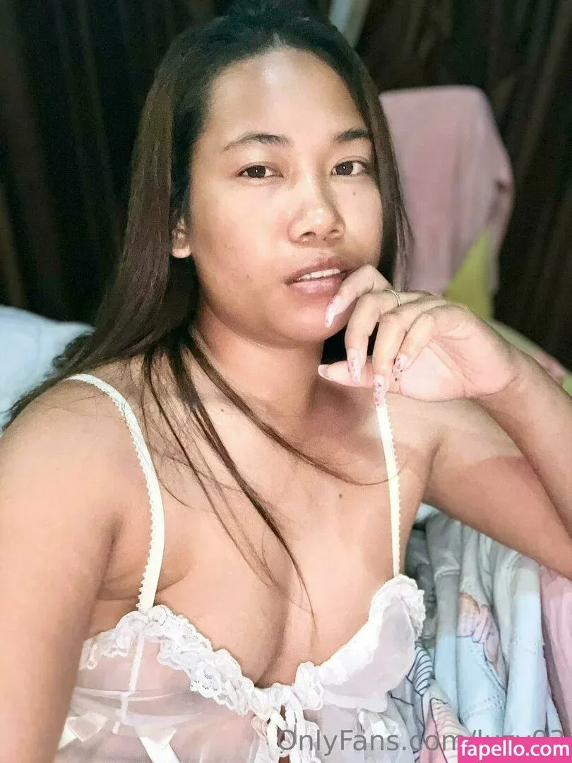 luzy93 Onlyfans Photo Gallery 