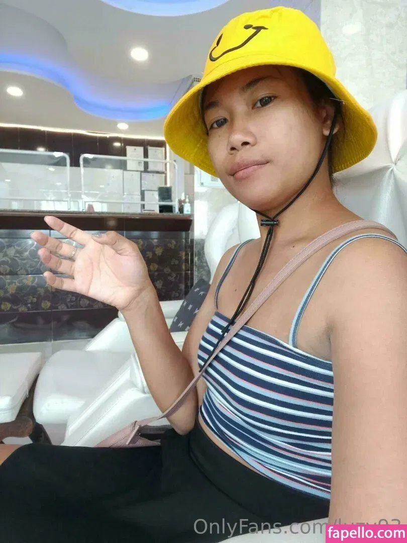 luzy93 Onlyfans Photo Gallery 