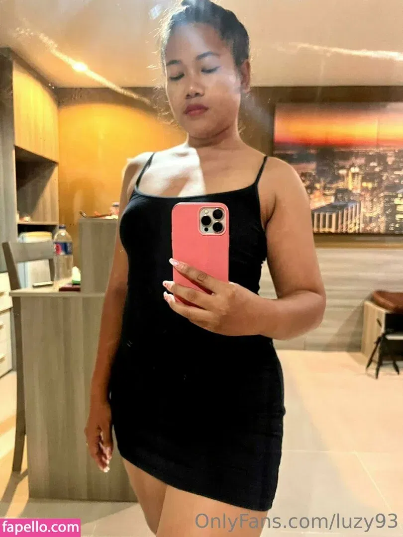 luzy93 Onlyfans Photo Gallery 