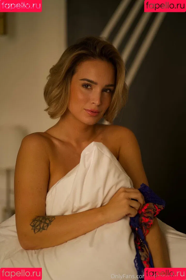 Julia Rommelt Onlyfans Photo Gallery 