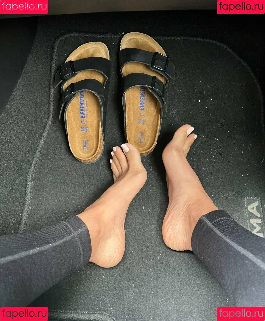 alotoftiff Onlyfans Photo Gallery 