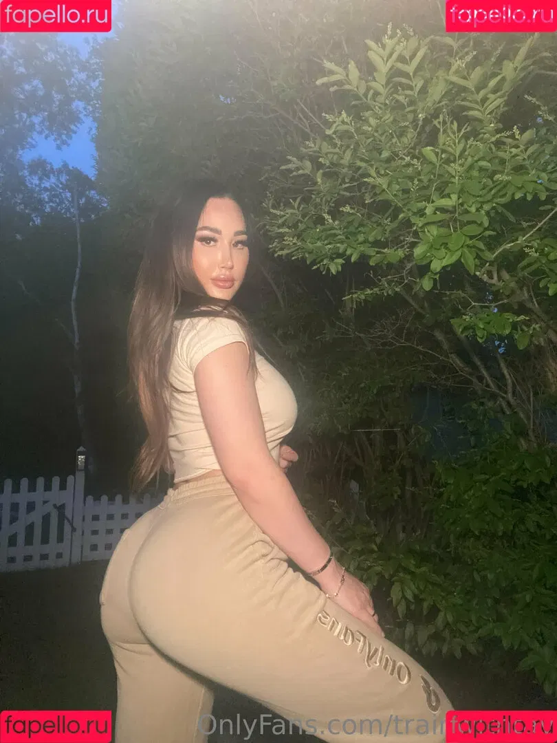 TrainWithTay Onlyfans Photo Gallery 