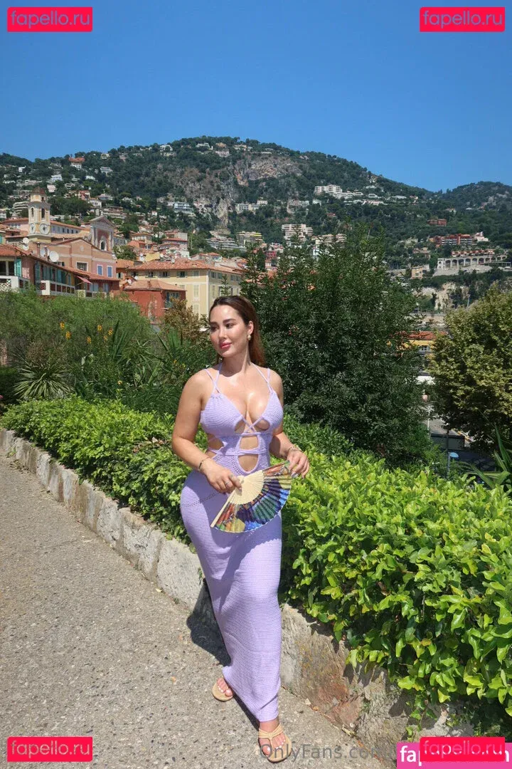 TrainWithTay Onlyfans Photo Gallery 