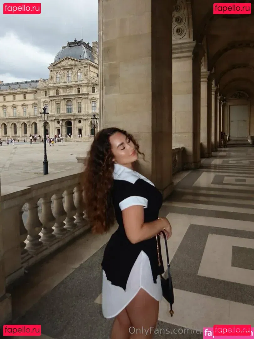 TrainWithTay Onlyfans Photo Gallery 