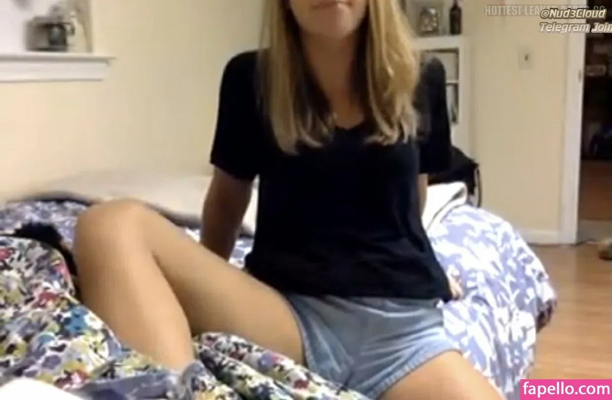 Julia Lydon Onlyfans Photo Gallery 