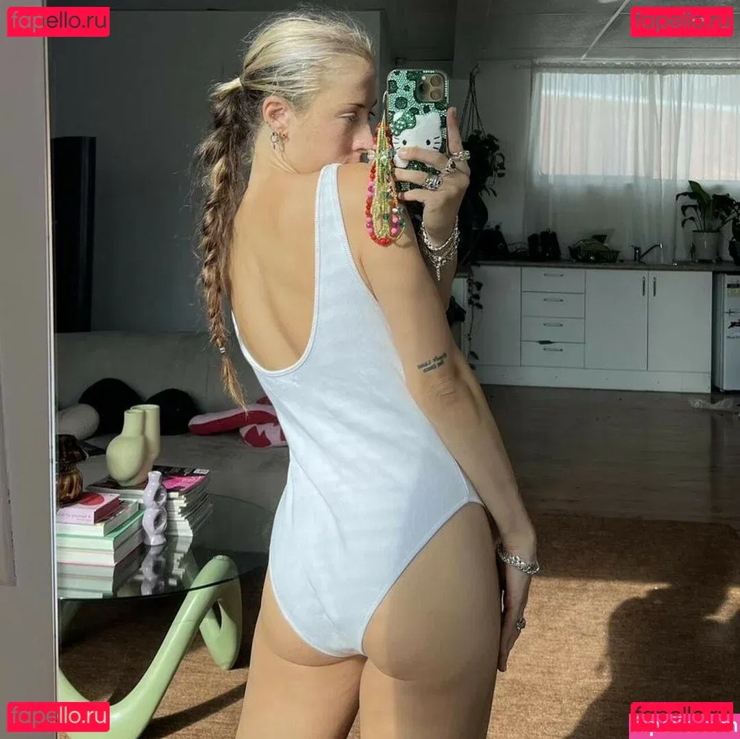 Raregirl96 Onlyfans Photo Gallery 