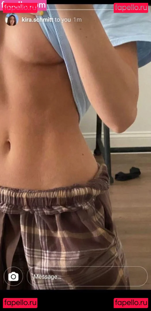 Kira Schmitt Onlyfans Photo Gallery 