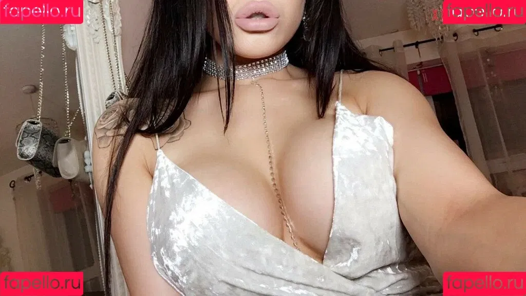 Stacey Carlaa Onlyfans Photo Gallery 