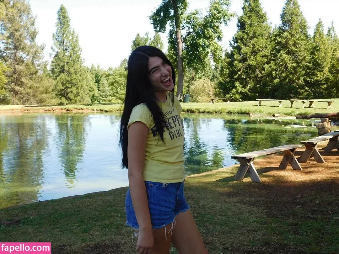 Delilah Raige Onlyfans Photo Gallery 