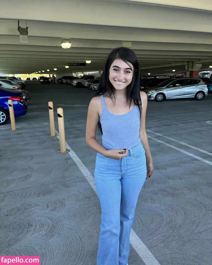 Delilah Raige Onlyfans Photo Gallery 