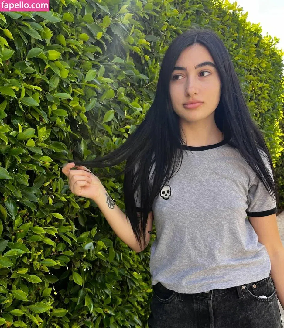 Delilah Raige Onlyfans Photo Gallery 