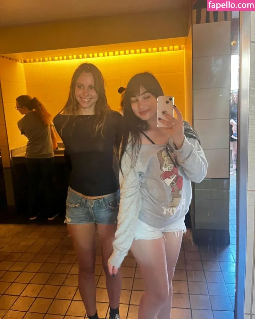 Delilah Raige Onlyfans Photo Gallery 