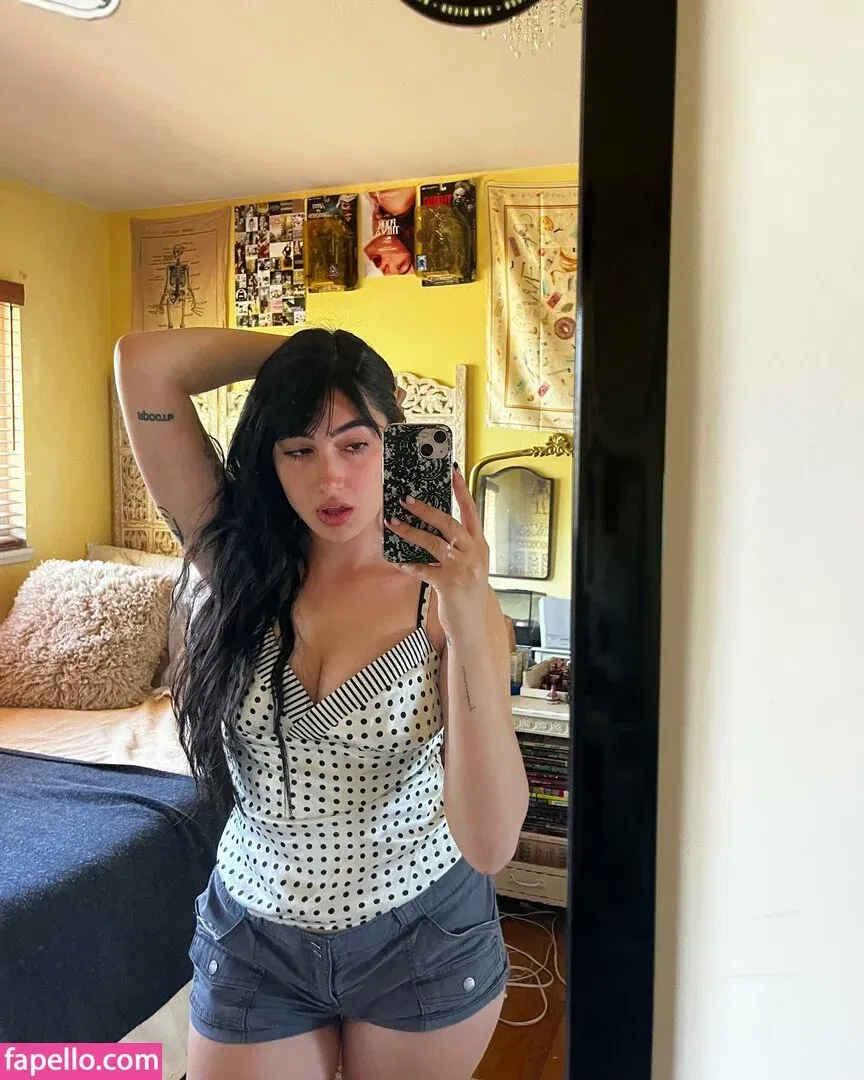 Delilah Raige Onlyfans Photo Gallery 