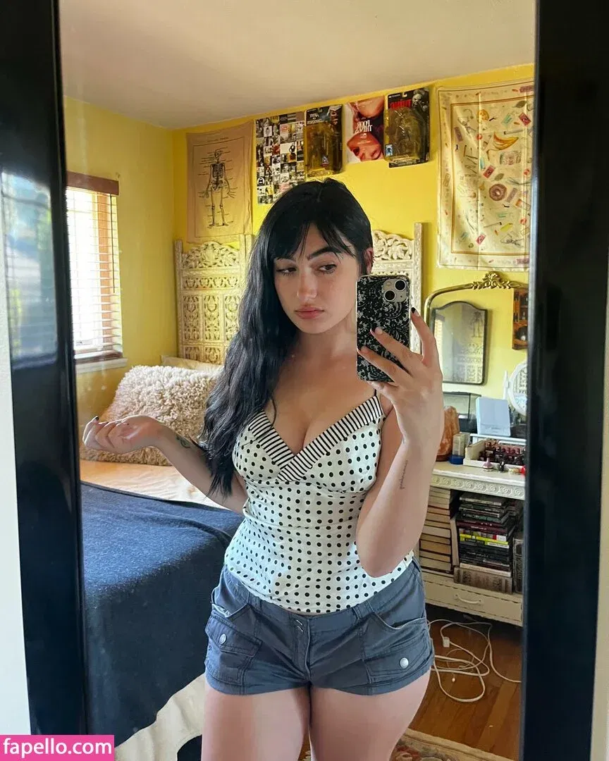 Delilah Raige Onlyfans Photo Gallery 