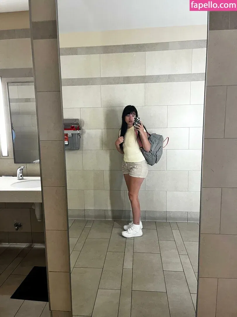 Delilah Raige Onlyfans Photo Gallery 