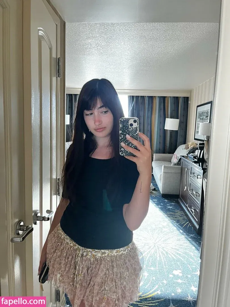 Delilah Raige Onlyfans Photo Gallery 