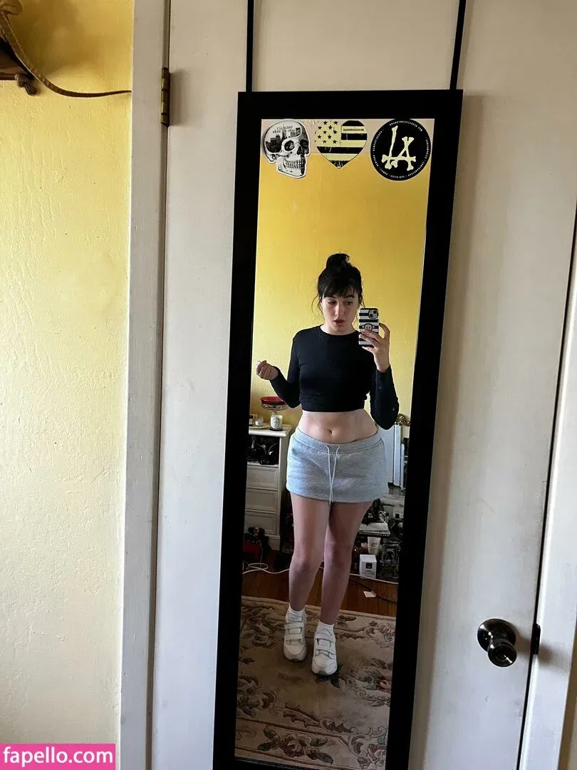 Delilah Raige Onlyfans Photo Gallery 