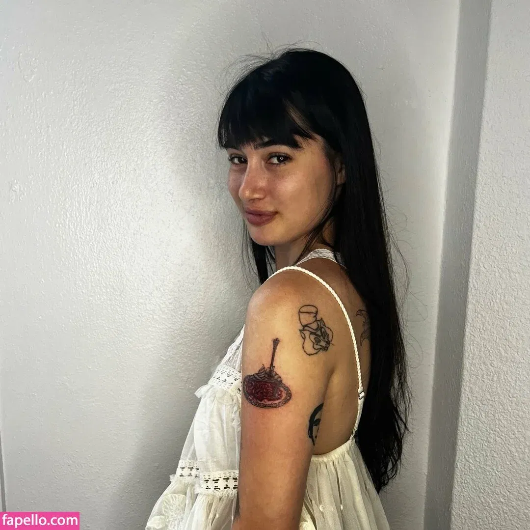 Delilah Raige Onlyfans Photo Gallery 