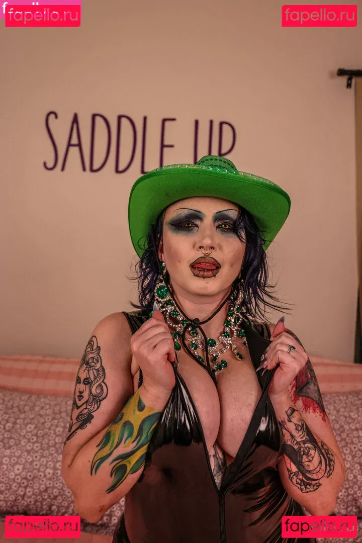 Abadon Onlyfans Photo Gallery 