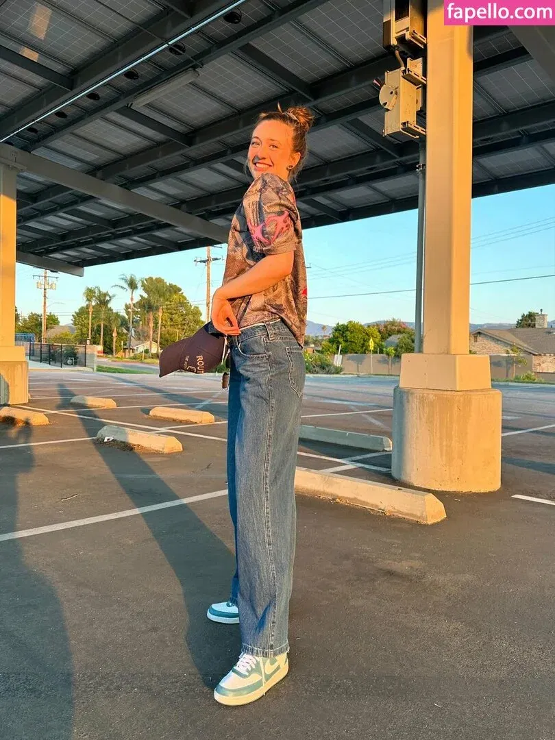 Jordan Burton Onlyfans Photo Gallery 