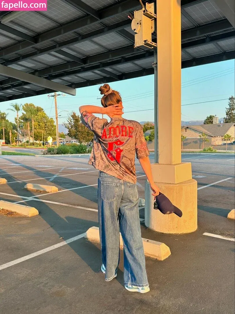 Jordan Burton Onlyfans Photo Gallery 