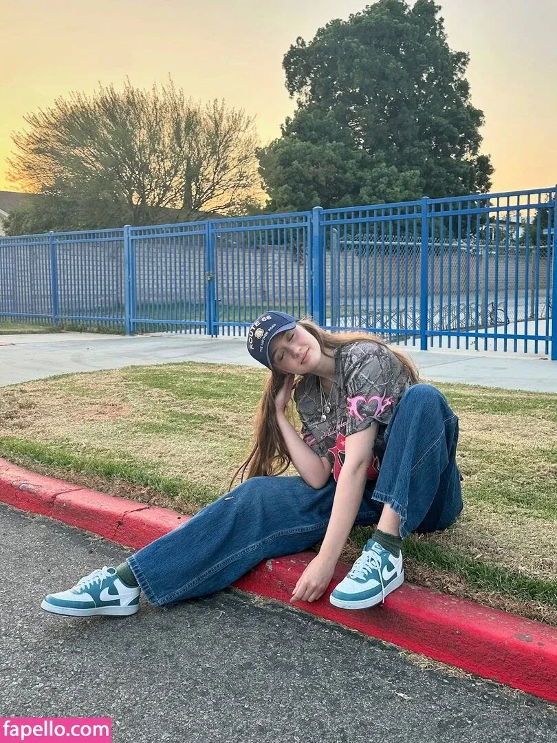 Jordan Burton Onlyfans Photo Gallery 