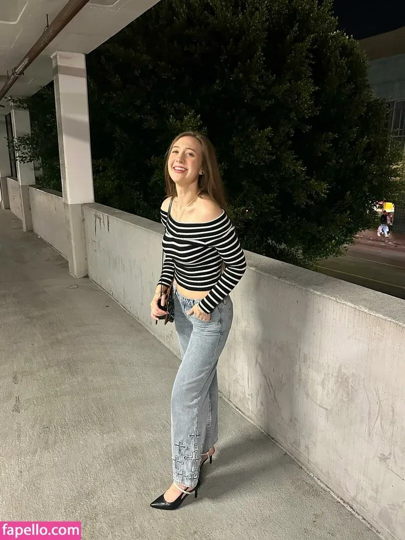 Jordan Burton Onlyfans Photo Gallery 