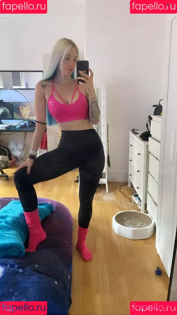 Giulia Henne Onlyfans Photo Gallery 