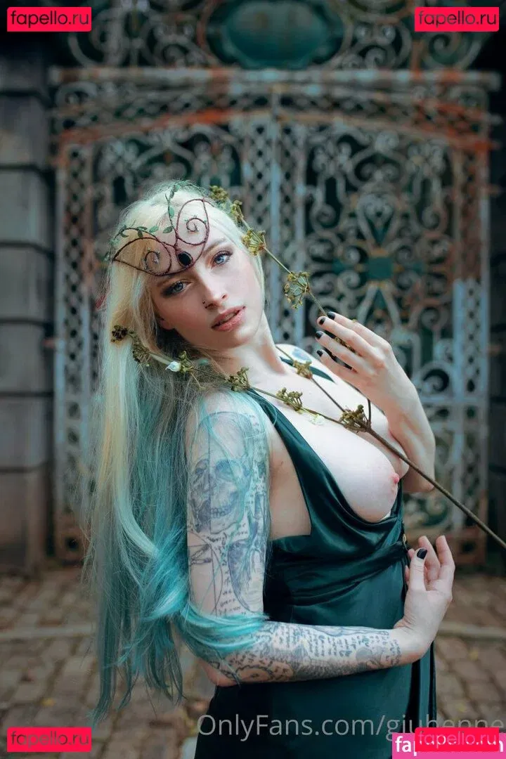 Giulia Henne Onlyfans Photo Gallery 