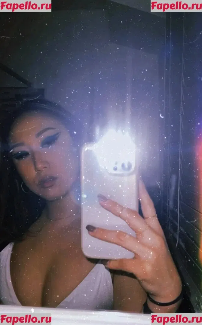 thesharonkim Onlyfans Photo Gallery 