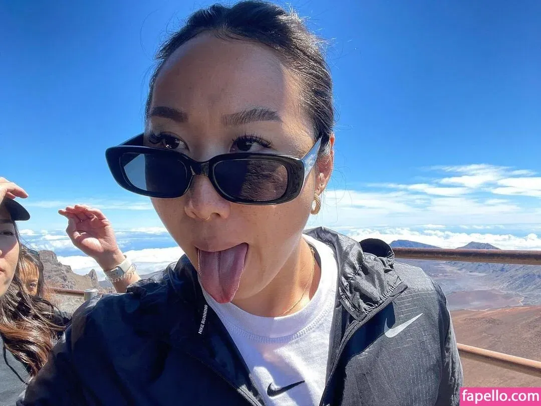 thesharonkim Onlyfans Photo Gallery 