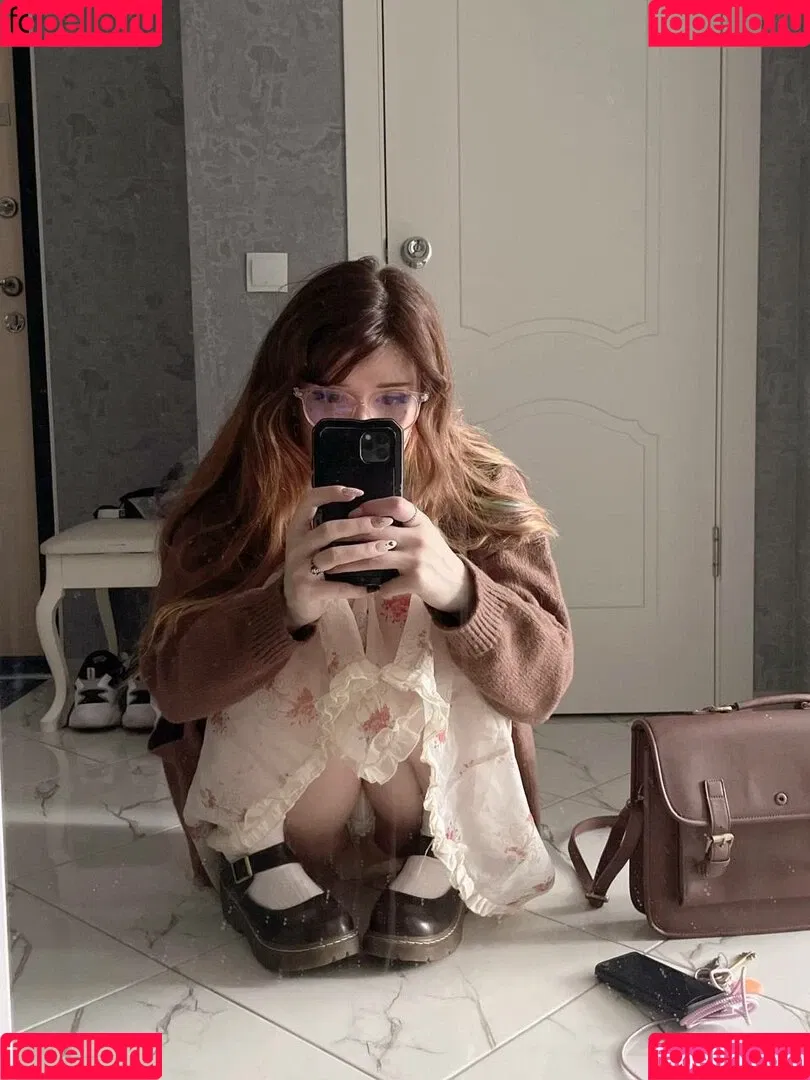 frauleinmilk Onlyfans Photo Gallery 