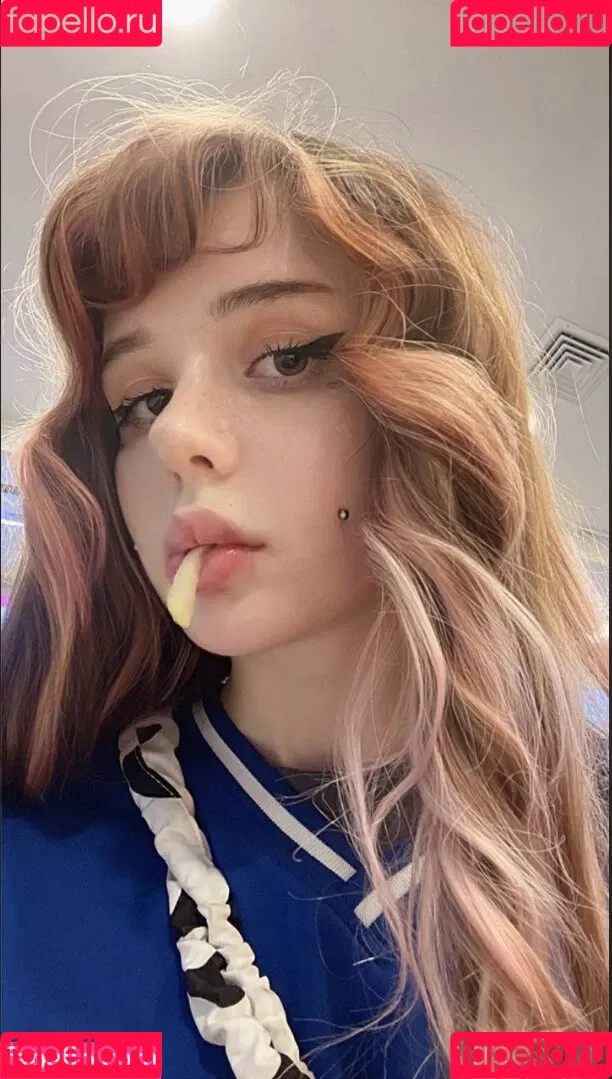 frauleinmilk Onlyfans Photo Gallery 