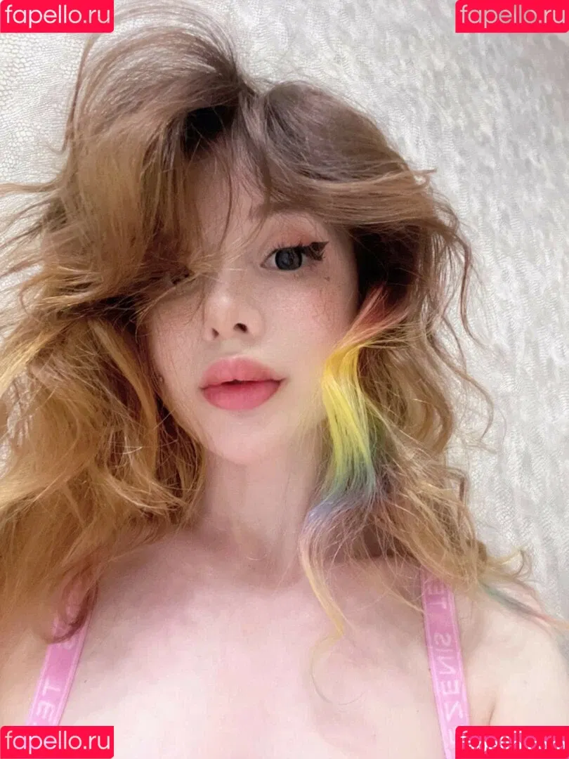 frauleinmilk Onlyfans Photo Gallery 