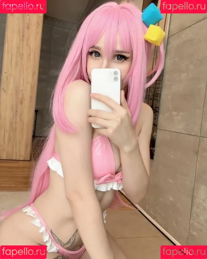 frauleinmilk Onlyfans Photo Gallery 