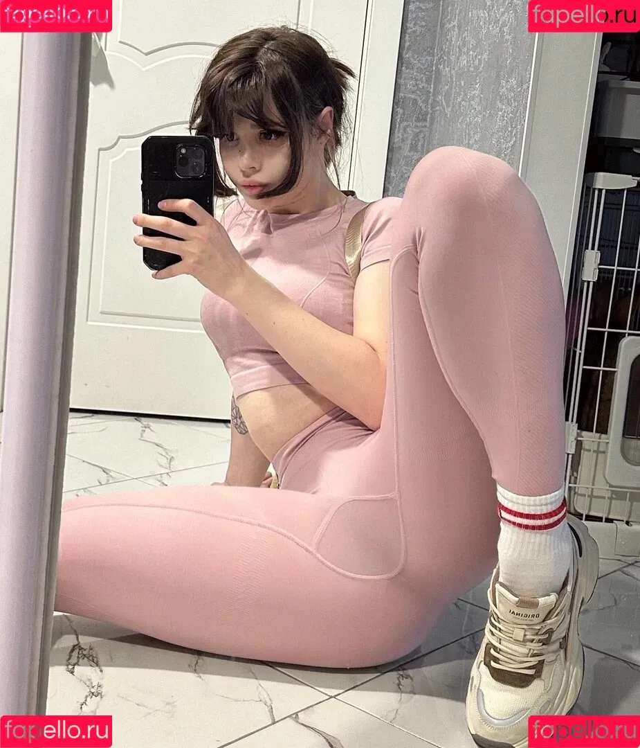 frauleinmilk Onlyfans Photo Gallery 