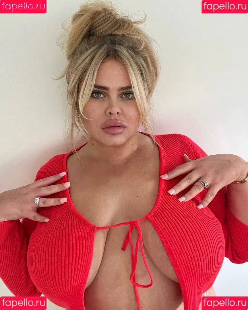 Susannah Elizabeth Onlyfans Photo Gallery 