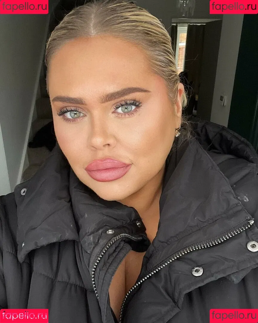 Susannah Elizabeth Onlyfans Photo Gallery 