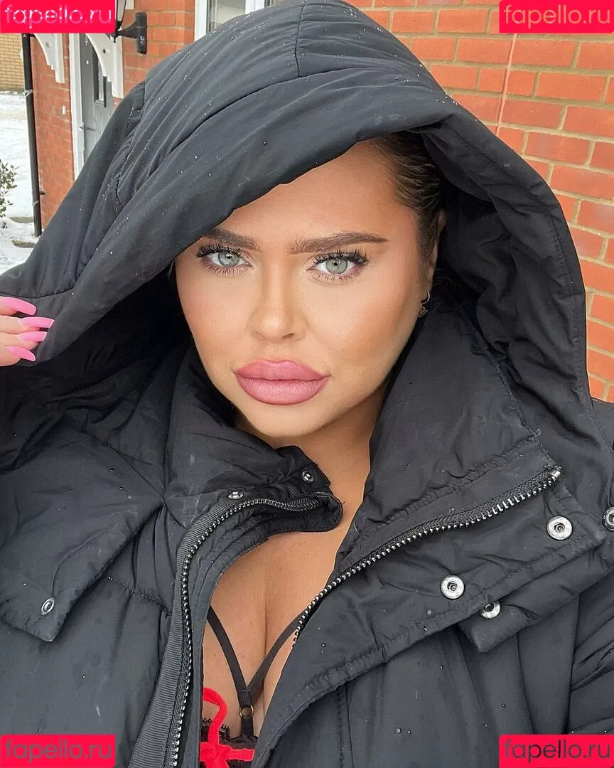 Susannah Elizabeth Onlyfans Photo Gallery 