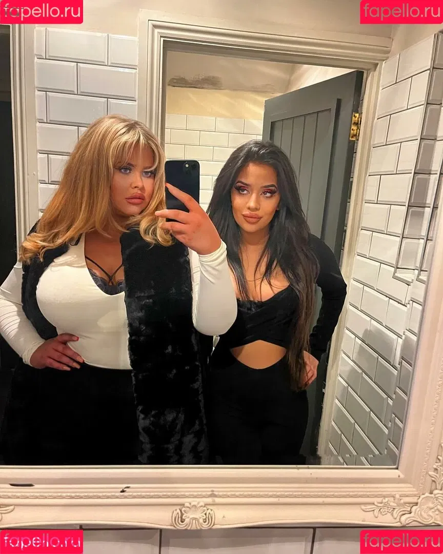 Susannah Elizabeth Onlyfans Photo Gallery 