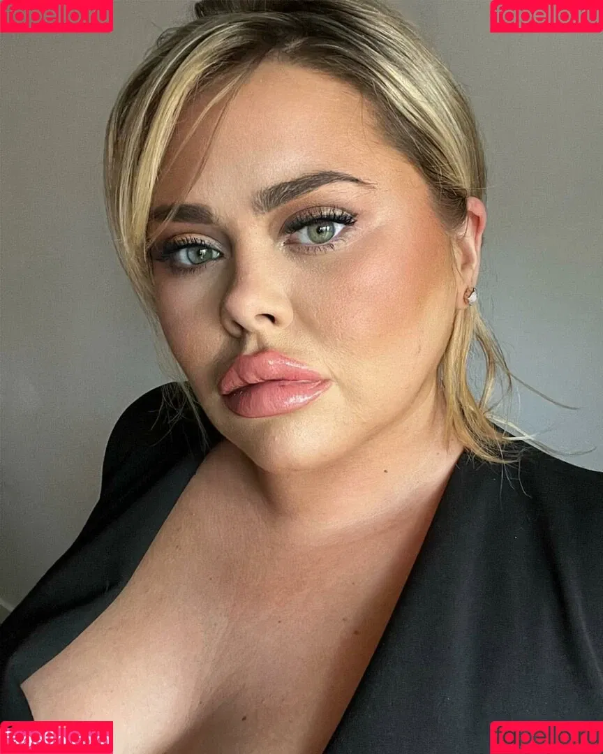 Susannah Elizabeth Onlyfans Photo Gallery 