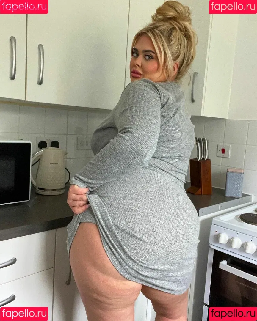 Susannah Elizabeth Onlyfans Photo Gallery 