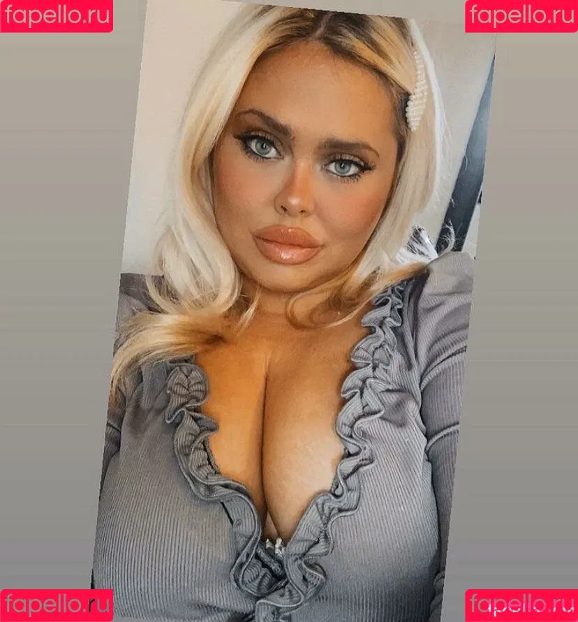 Susannah Elizabeth Onlyfans Photo Gallery 