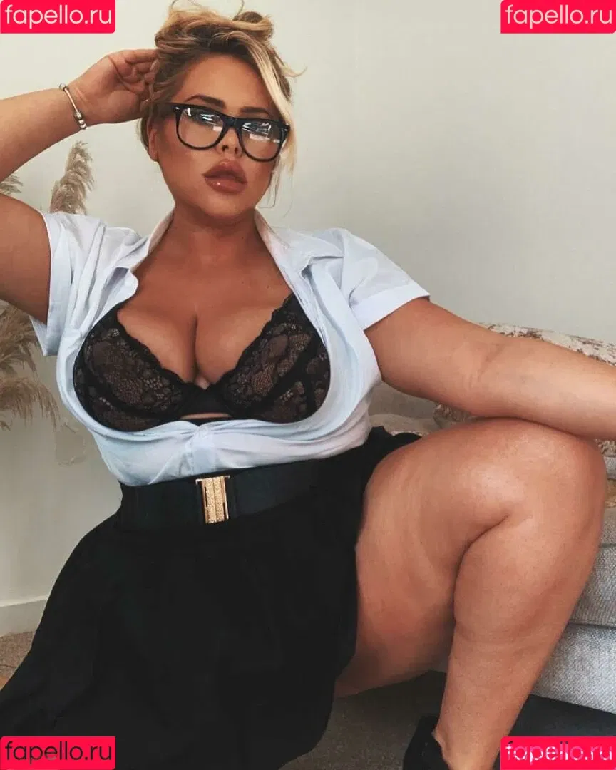 Susannah Elizabeth Onlyfans Photo Gallery 