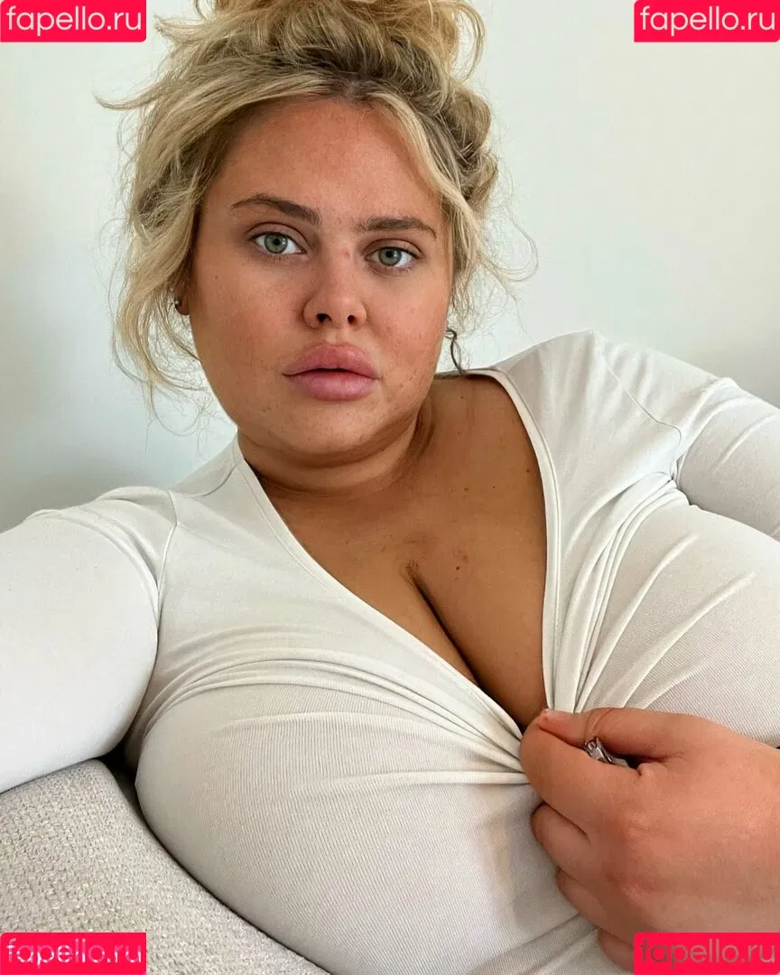 Susannah Elizabeth Onlyfans Photo Gallery 