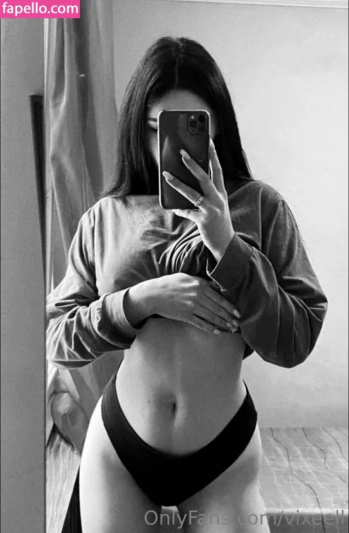 vixeellonly Onlyfans Photo Gallery 