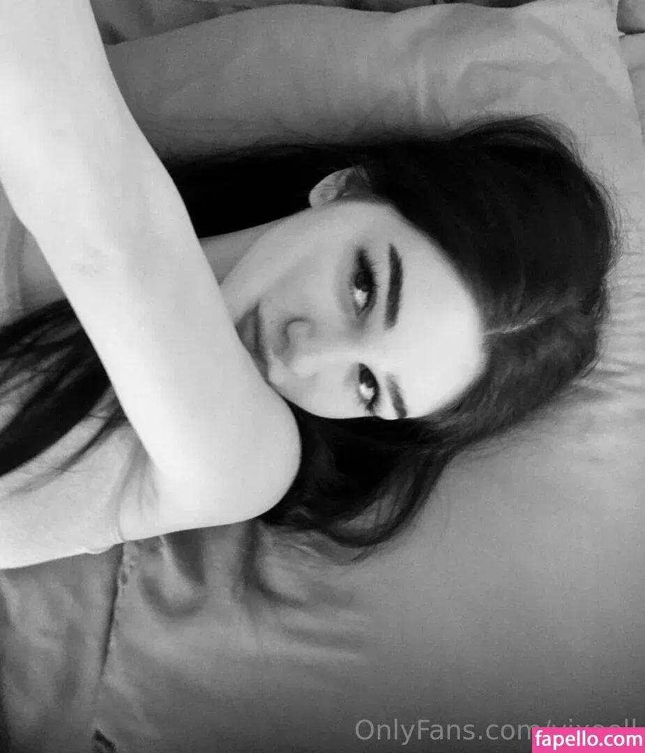 vixeellonly Onlyfans Photo Gallery 