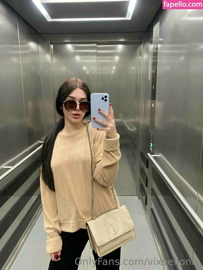 vixeellonly Onlyfans Photo Gallery 