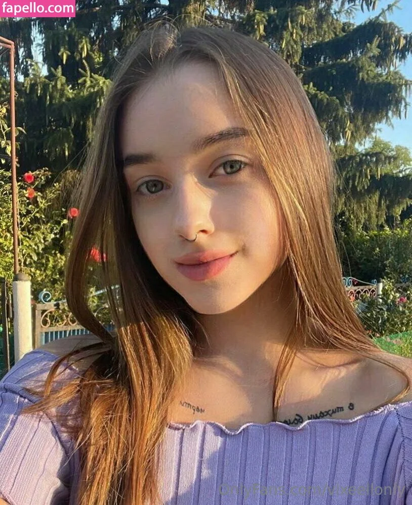 vixeellonly Onlyfans Photo Gallery 